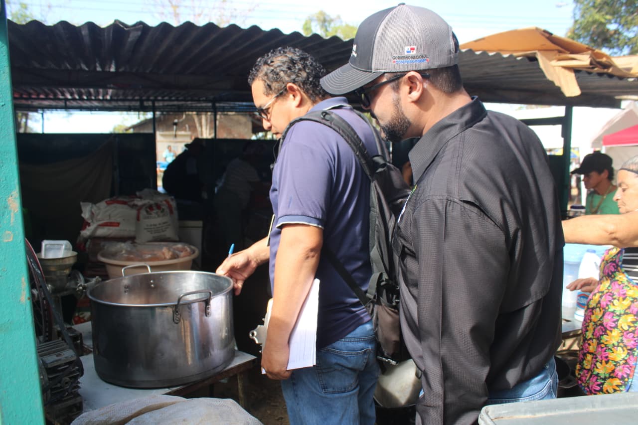 Decomisan más de 100 libras de carnes no apta para el consumo humano en la romería de Atalaya