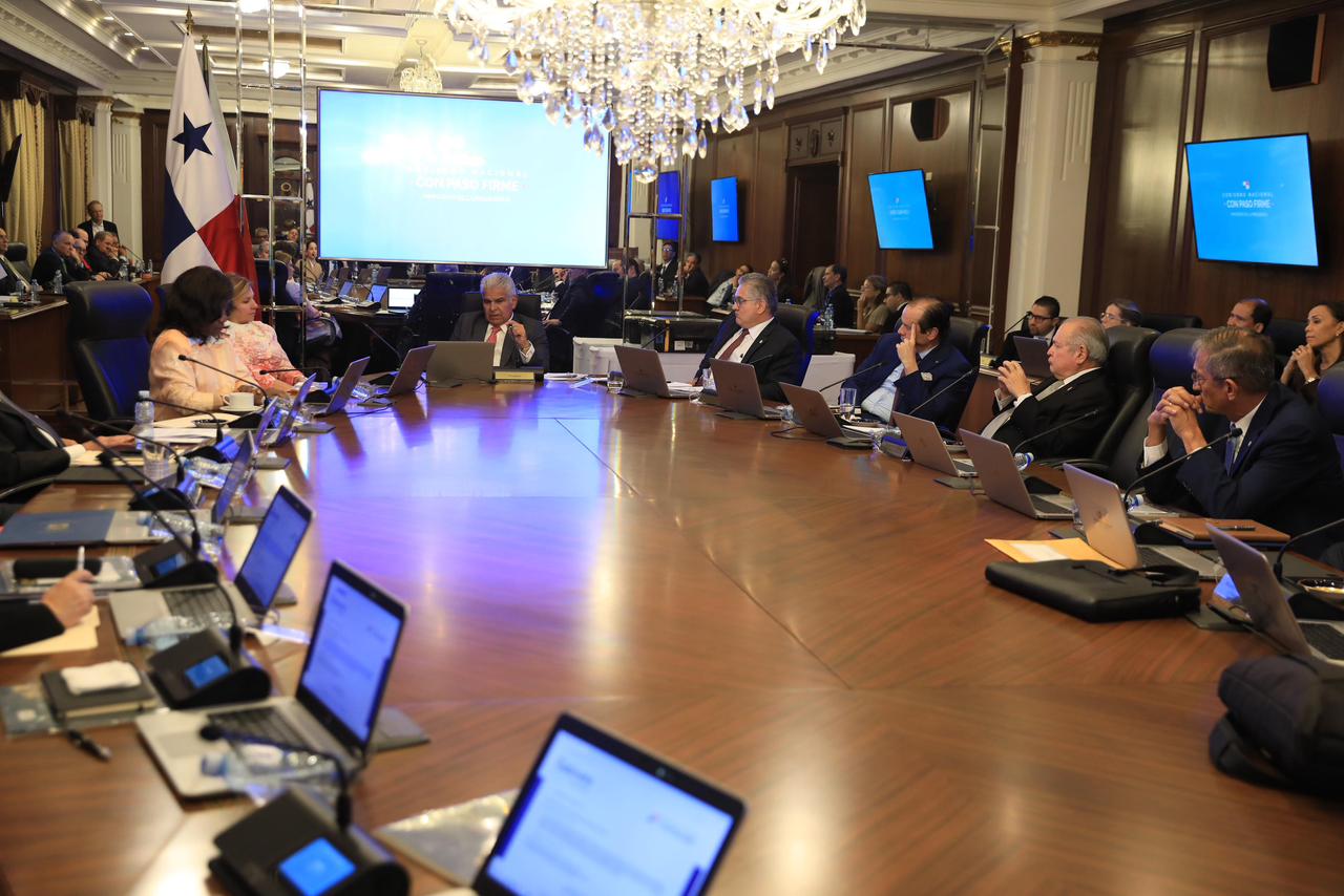 Gabinete aprueba crédito adicional de $17.8 millones al MOP para construcción de puentes zarzos