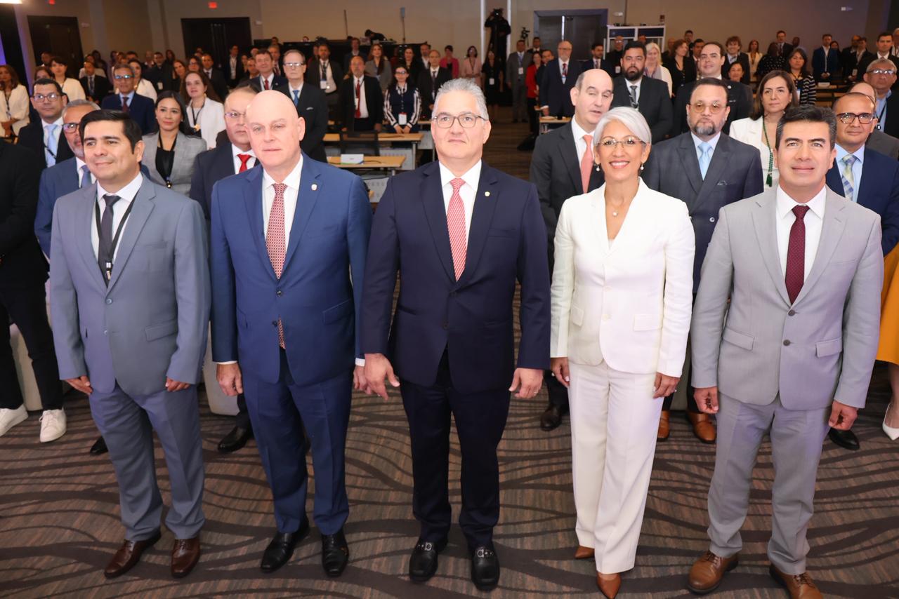 Ministro Orillac da apertura a reunión de telecomunicaciones del continente