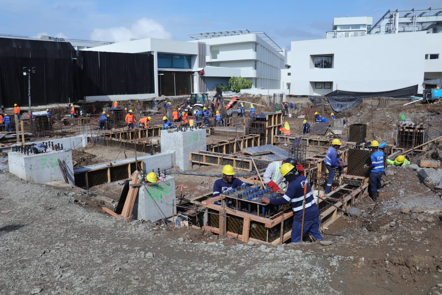 Minsa anuncia inversión de 1,000 millones en infraestructura de salud para 2026