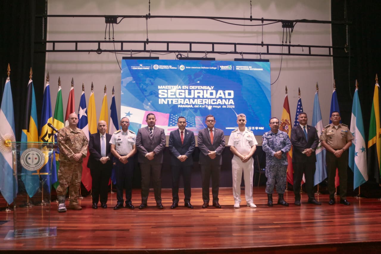 Ministro Abrego exhorta a líderes regionales a mantener la seguridad hemisférica
