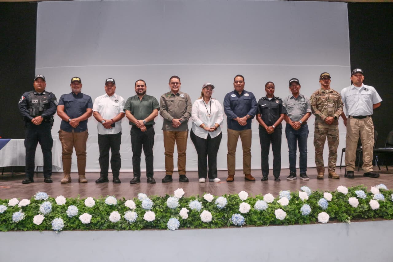 Frank Abrego lidera encuentro ciudadano en Chiriquí para reforzar prevención y seguridad comunitaria