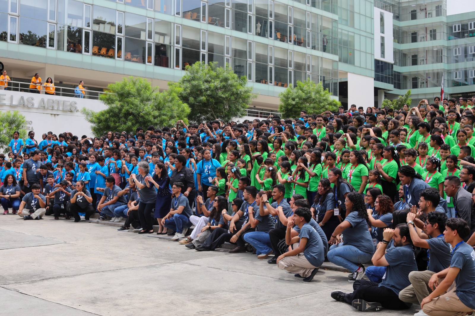 La música une a 1,200 jóvenes en una experiencia transformadora