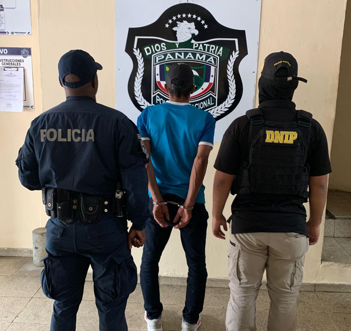 Inteligencia policial aprehende a cinco personas por diversos delitos