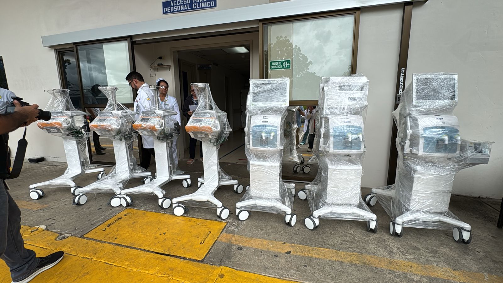 Minsa fortalece la atención crítica infantil con el traslado de ventiladores al Hospital José Domingo de Obaldía