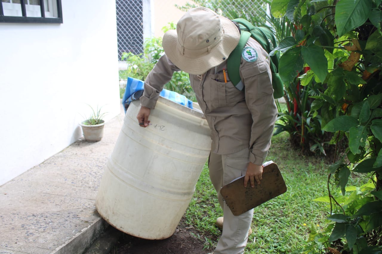 Disminuye en un 34.9% los casos de dengue y continua las acciones de prevención en todo el país