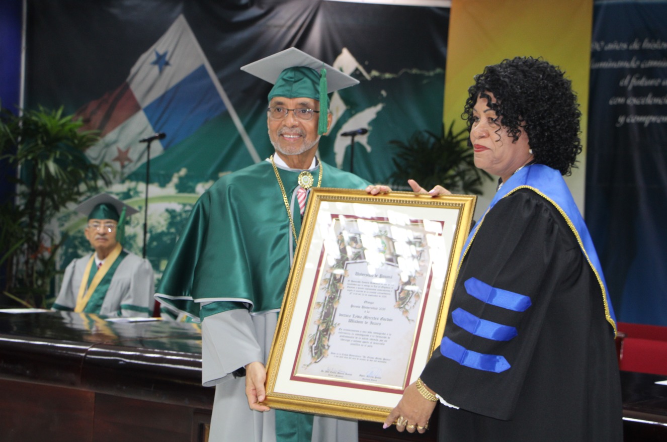 Universidad de Panamá entrega el Premio Universidad 2026 a la Dra. Lydia Gordón de Isaacs