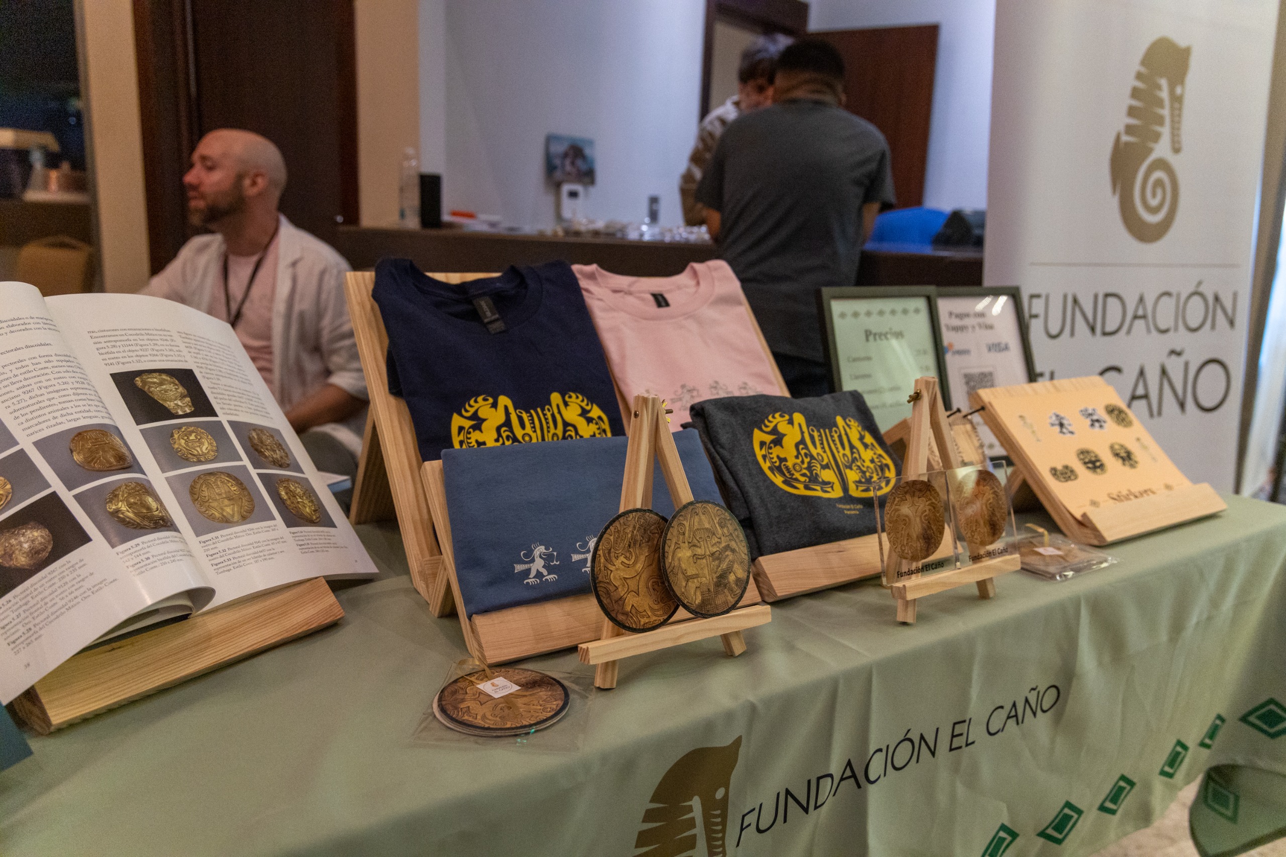 Presentan la exhibición ‘El último vuelo del chamán’